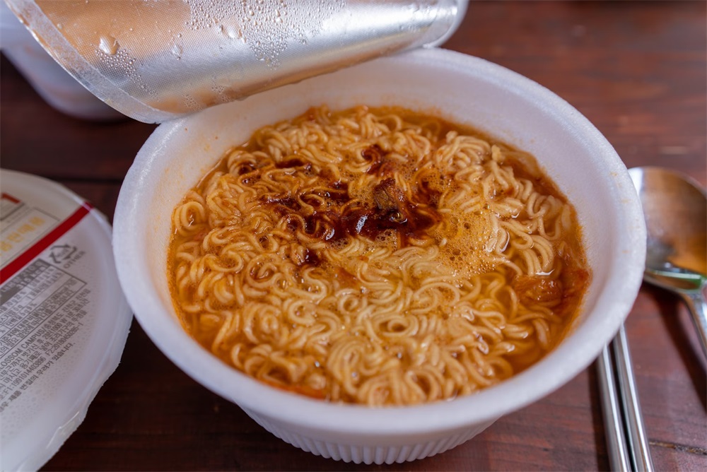 方便速食行业品牌策划与战略机会分析